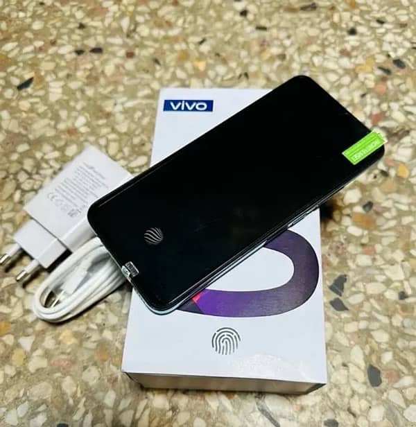 Vivo S1 8/256 With Box & Charger 7