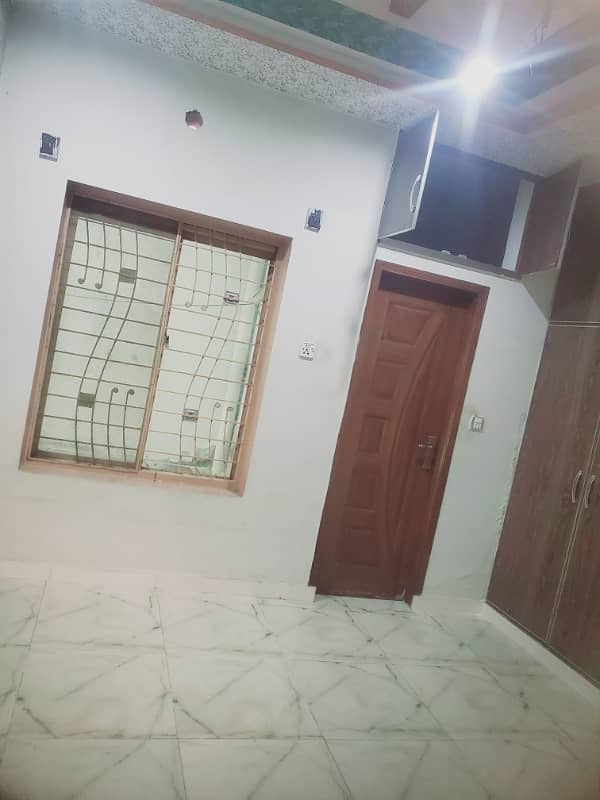 Vip beautiful 4 Marla lower portion is available For Rent in Sabzazar P block Lahore 5