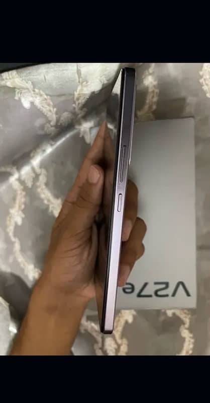 Vivo V27 e 5