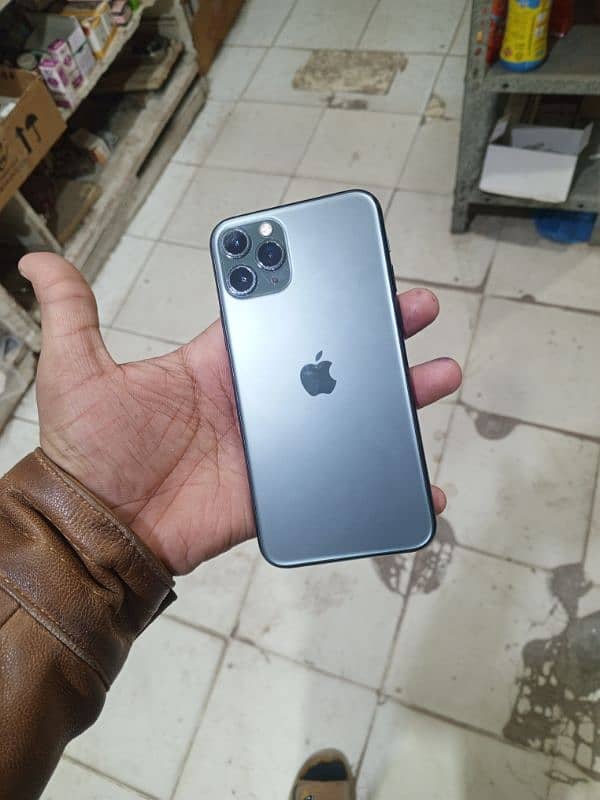 iphone 11 pro 6