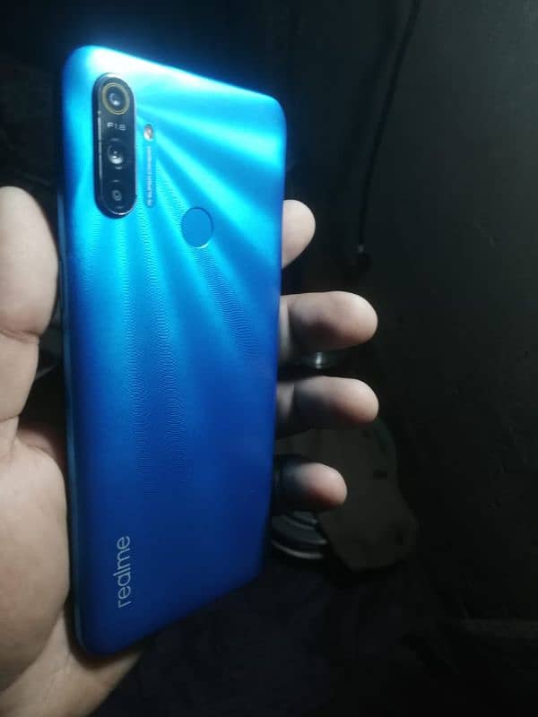 Realme C3 6