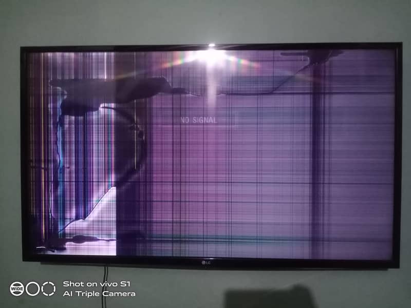 LG 43 LED (ORIGINAL) PANEL BREAK 0