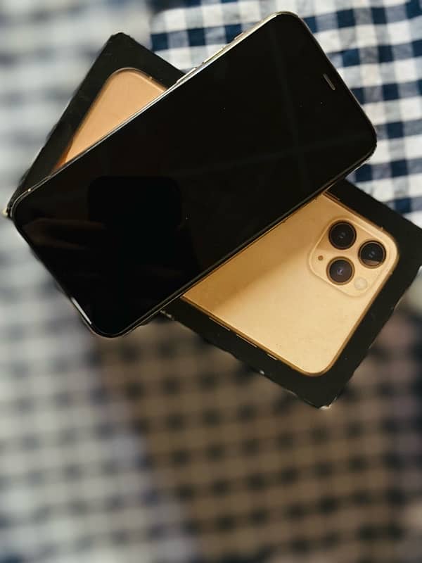 Iphone 11pro ( 256GB ) 3