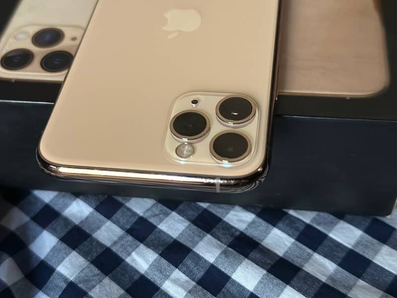 Iphone 11pro ( 256GB ) 4