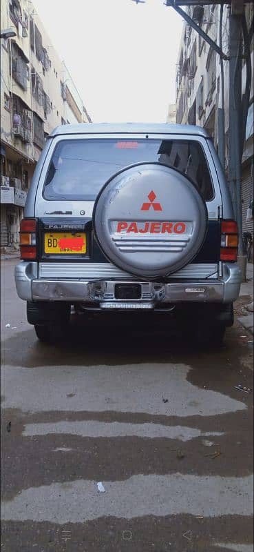 Mitsubishi Pajero 1995 0