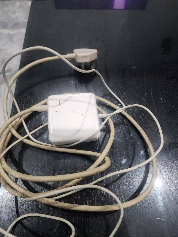 Apple MagSafe 2 60w Power Adapter 3