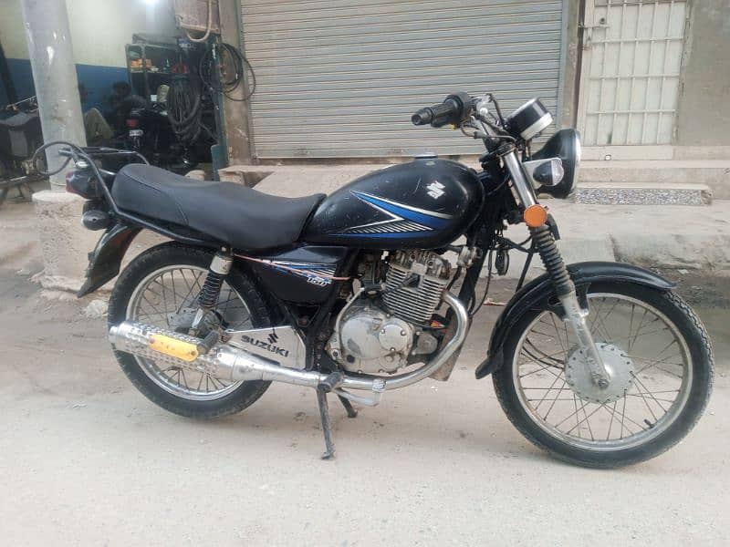 Suzuki GS 150 cc black. 0