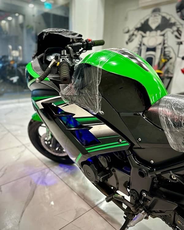 Kawasaki Ninja 400cc Replica heavy bike 5