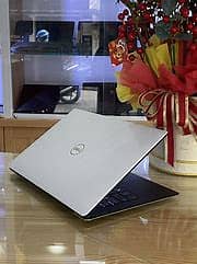 DELL XPS 13 0