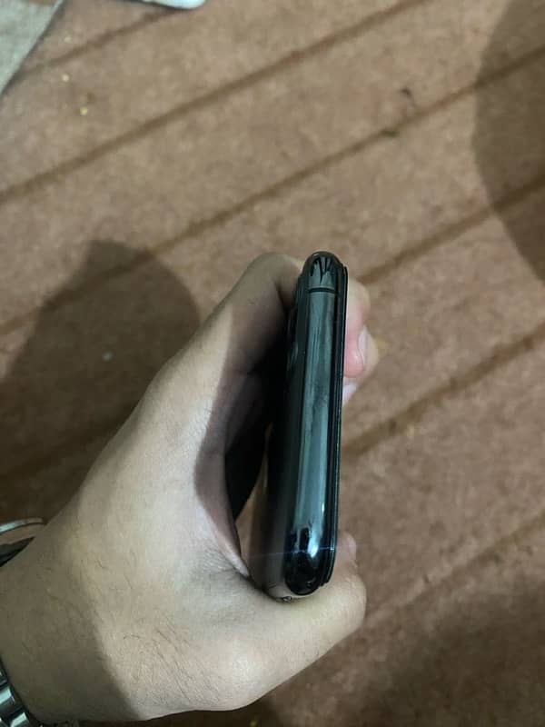 iphone 11 pro for sale 3