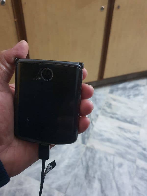 motorola razr 2020(5g) 1