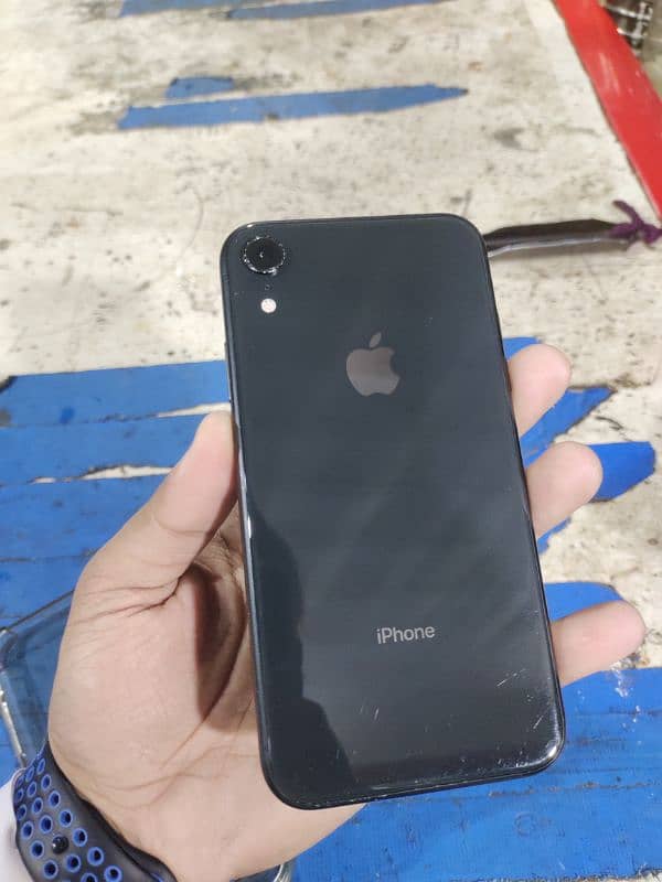 iPhone xr non PTA jv 1