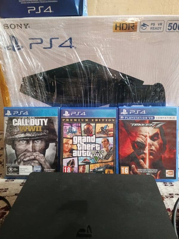 Ps4 slim 500GB with 6 games,3 cd and 3 installed 0