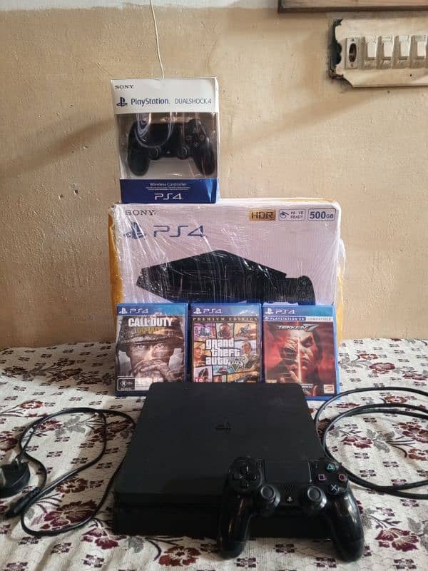 Ps4 slim 500GB with 6 games,3 cd and 3 installed 3