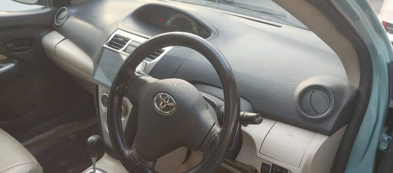 Toyota Belta 2005/2009 3