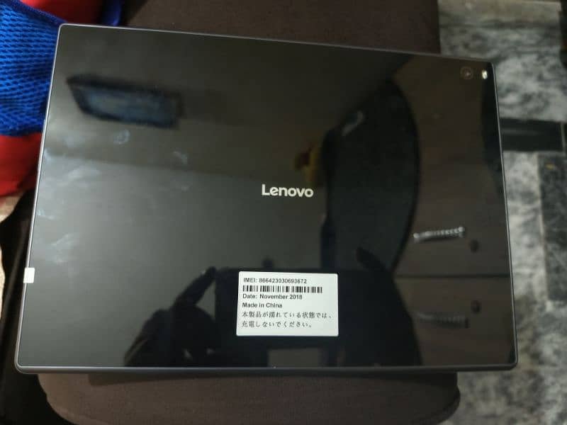 lenovo tablet for sale 10/10 condition 2