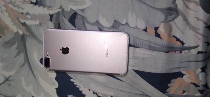 iphone 7puls PTA APPROVED 10 by 9 condition 3