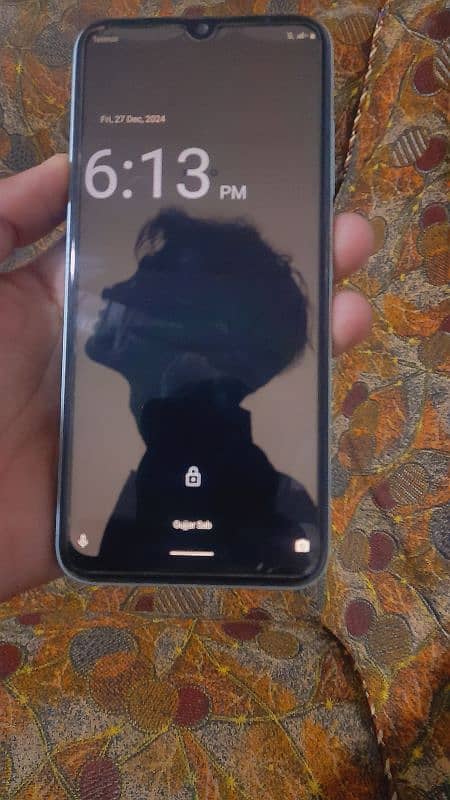 64Gb and 3GB RAM 10/10 condition No Fulat all ok phone 1