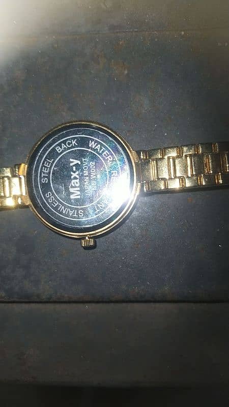 urgent sale ladies watch max y japan movt  wrist golden watch 1