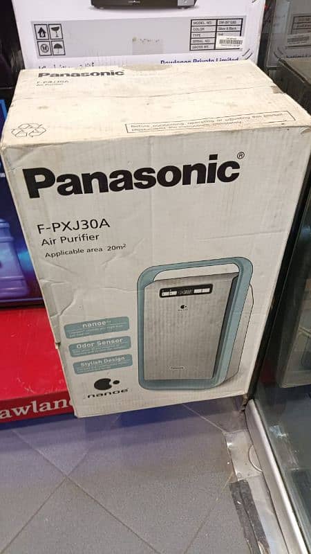 Panasonic Air Purifier F-PXJ30A 1