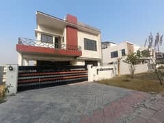 The Spacious House Triple Story Basement Luxury Interior House 6 Bedroom Available For Sale At Investor Rate In Sector F8-1 Bahria Town Phase 8 Rawalpindi