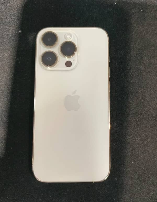 iPhone 14 PRO FACTORY UNLOCKED 0