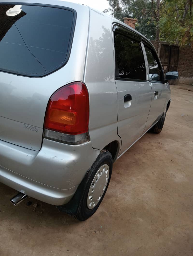 Suzuki Alto 2001 1