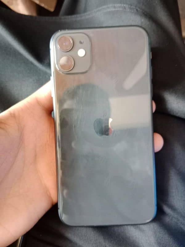 iphone 11 64gb good condition batry halth 84 3