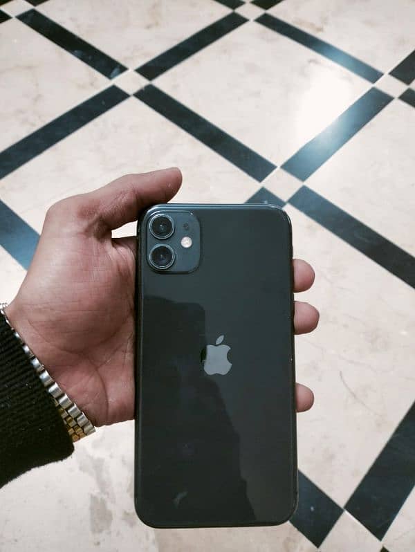 iphone 11 with box PTA approved 3