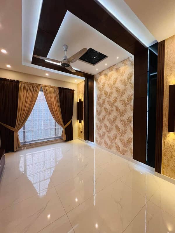 Ten Marla Non-Furnished Brand New House For Rent In Bahria Town, Lahore. 9