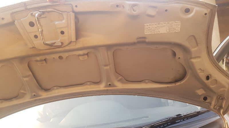 inside total jenuine. seal pack car. outside mostly orgional. 4 air bags 16