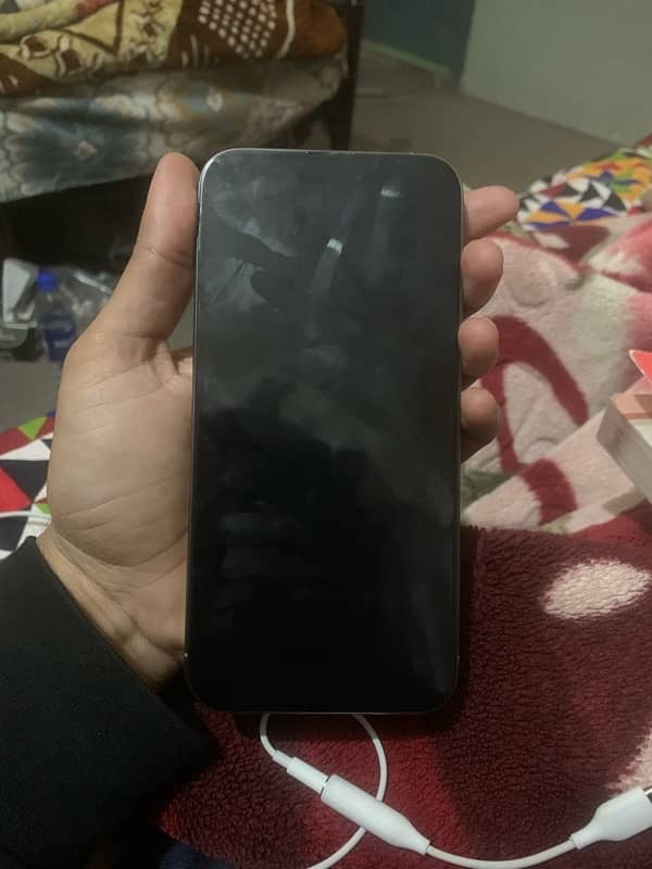 iphone 15 pro max 256Gb non Pta dubai warriant 4