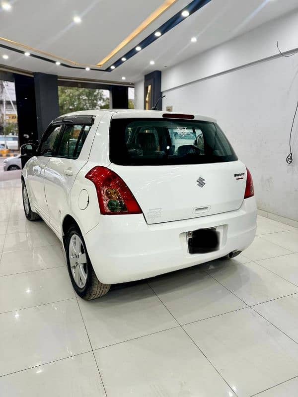 Suzuki Swift 2018 AUTOMATIC 3