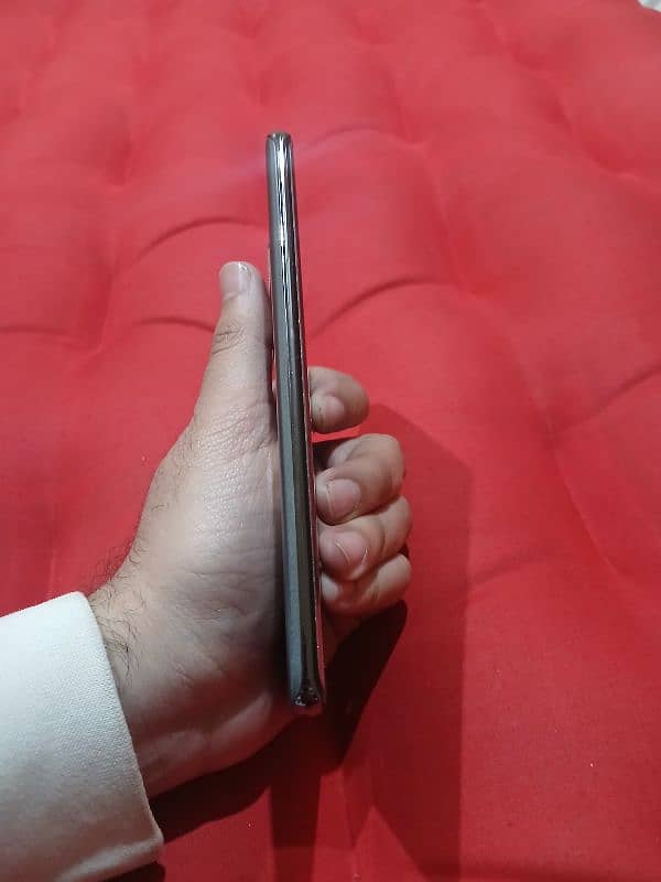 oppo reno 11 5g edge with box & charger 7