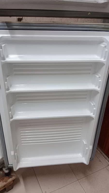 Dawlance Refrigerator 9170WB (11 cft) with original gas and compressor 7