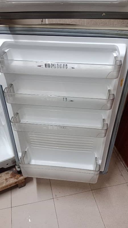 Dawlance Refrigerator 9170WB (11 cft) with original gas and compressor 8