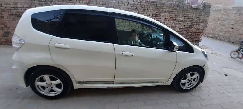 Honda Fit 2011 4