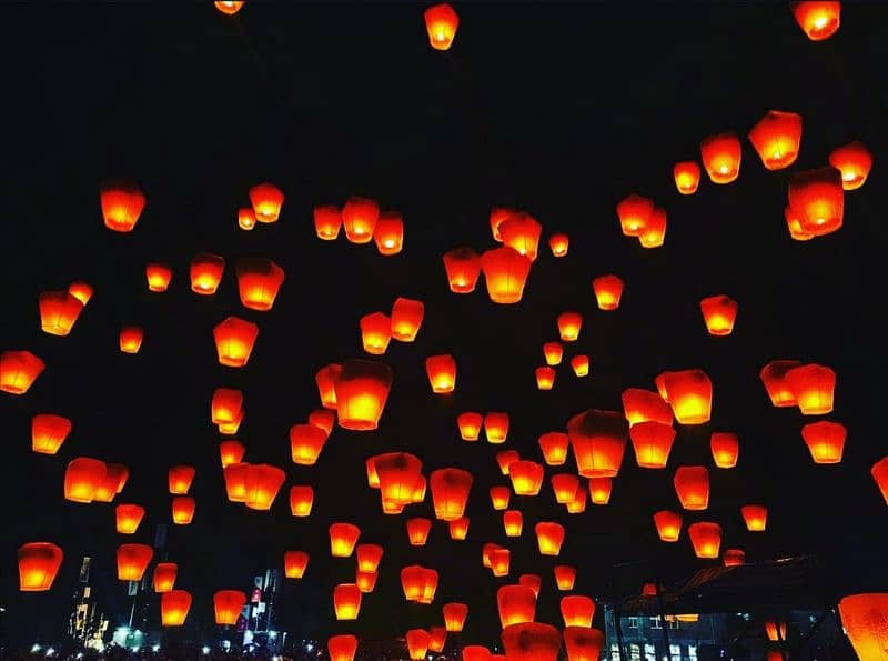 Sky lanterns for New Year and for special events. 8