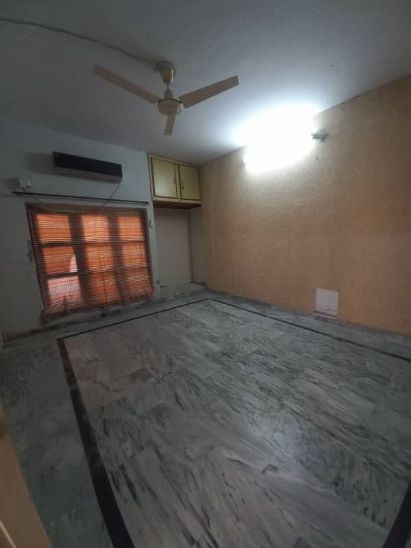 7 Marla Upper Portion For Rent 6