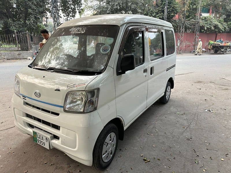 Daihatsu Hijet 2017 9