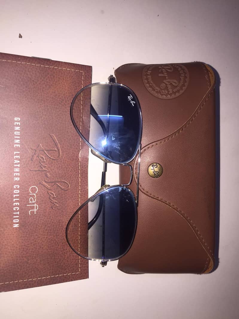 Ray Ban aviator / Glasses / Branded / 3