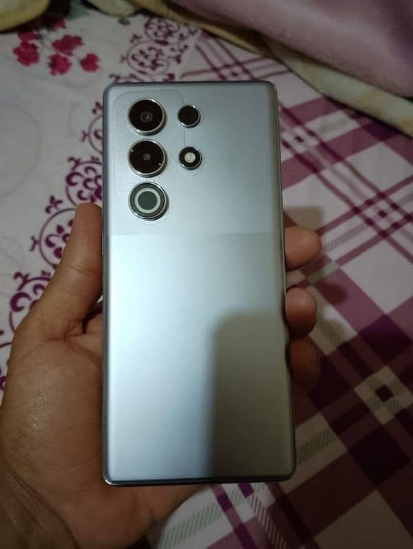 itel S25 Ultra 10/10 1