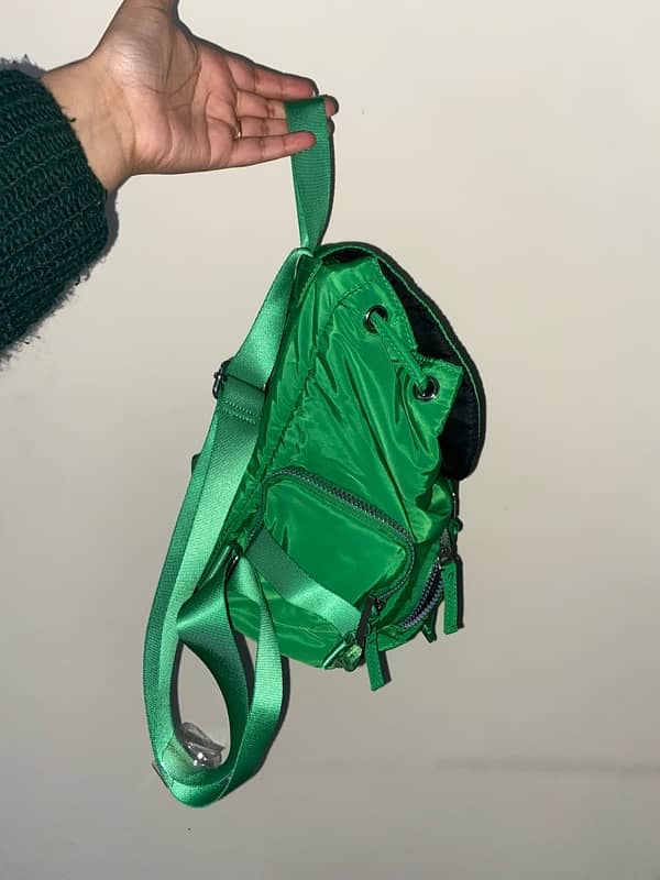 New green mini backpack Primark 2