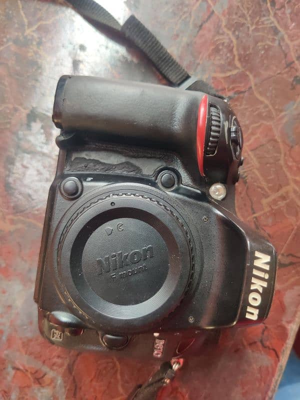 Nikon D610 Body sale condition 8/10 1