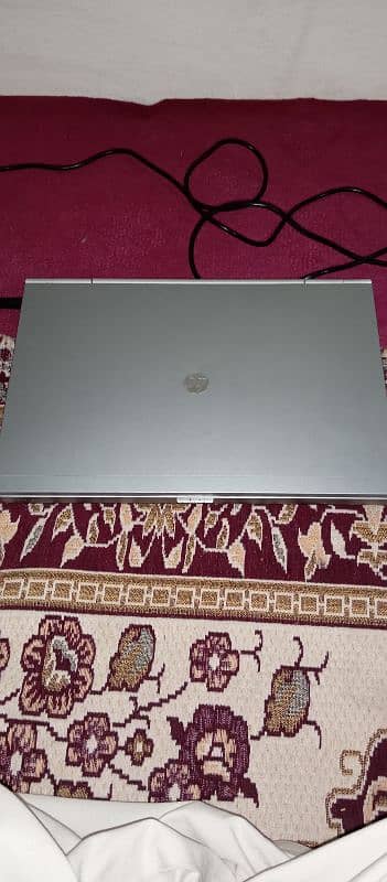 HP Elite Book 8470p 4