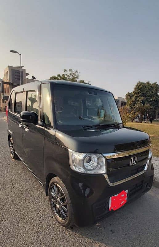 Honda N-BOX Push Start Import and registered 2023 Low Mileage like new 6