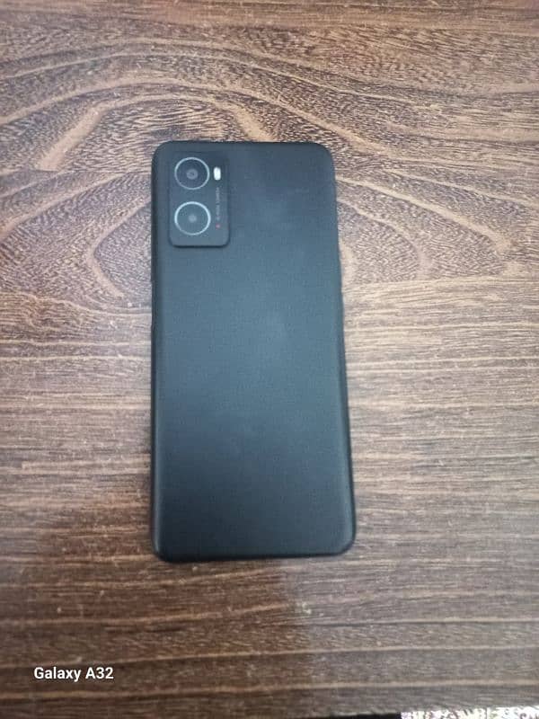 Oppo A76 0