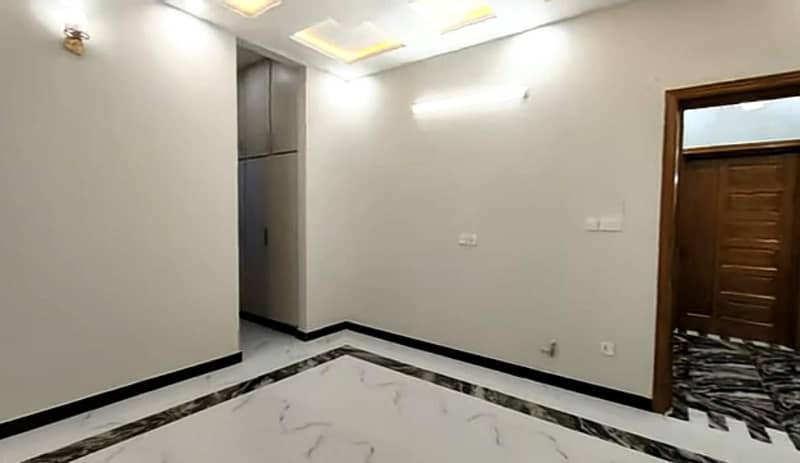 30*60 Ground floor for rent in G-13 9