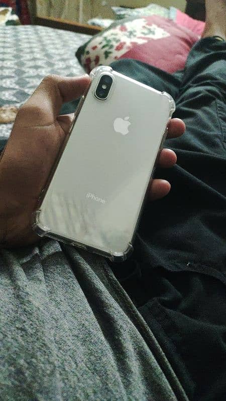 iPhone x white 64Gb 1