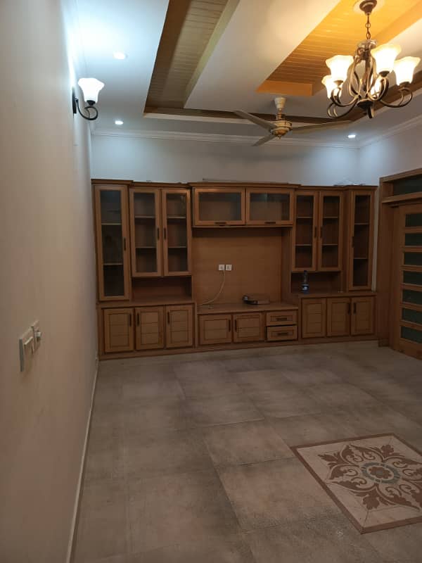 35*70 Ground floor for rent in G-13 6